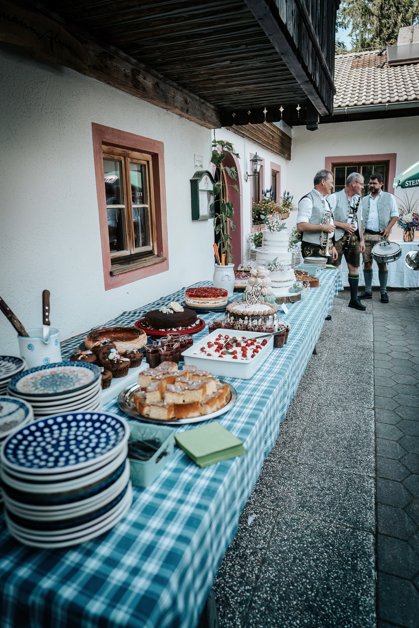 Liebevoll vorbereitetes Buffet auf der Fürmann Alm